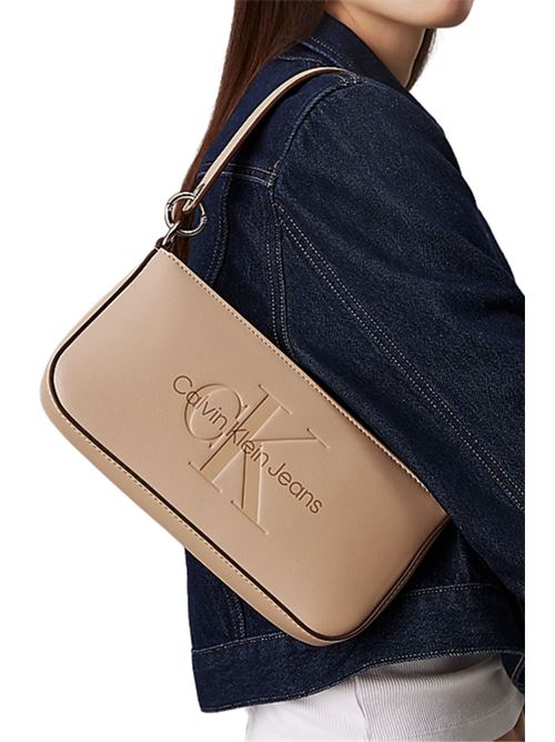 Borsetta a spalla ecopelle travertino Calvin Klein Jeans | K60K610679PBF